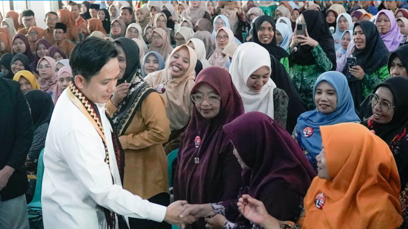 Bupati Egi Dorong Guru Adaptif Hadapi Era AI: Inspirasi Tak Bisa Digantikan Teknologi