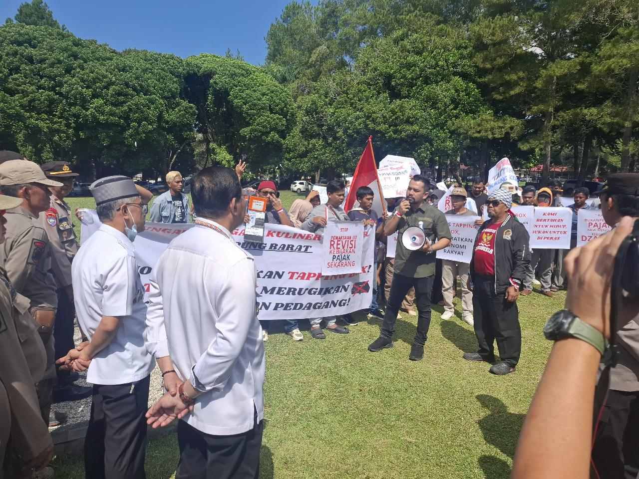 Pemkab Lambar Pastikan Pemasangan Tapping Box akan Dilakukan Secara Merata