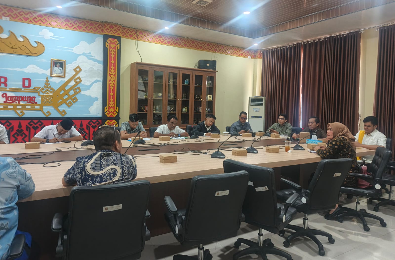 RDP SMA Siger: Laskar Lampung Pertanyakan Hibah Rp350 Juta