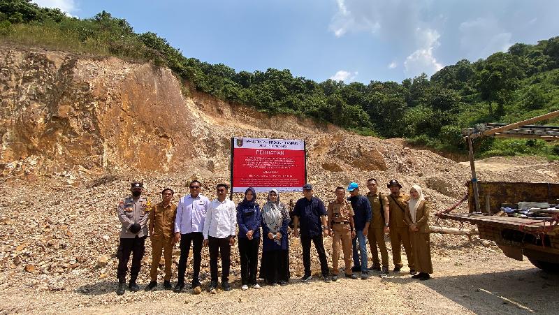 DLH Lampung Segel Dua Lokasi Tambang di Sukabumi Bandar Lampung