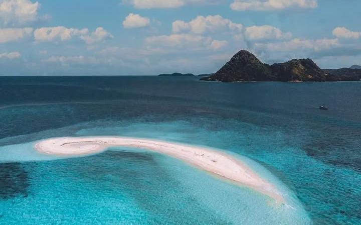 Bawean, Surga Tropis yang Hening di Utara Jawa