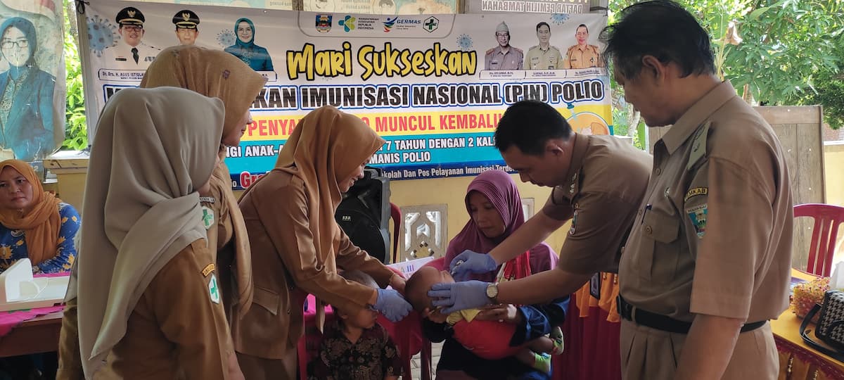 PKM Way Krui Maksimalkan PIN Polio Lewat Posyandu