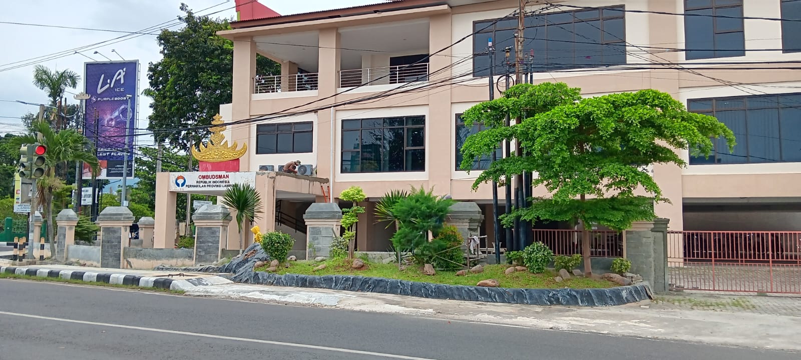 Lupa Fungsi Pengawasan Publik, Ombudsman Lampung Dinilai Sibuk Bangun Kemewahan