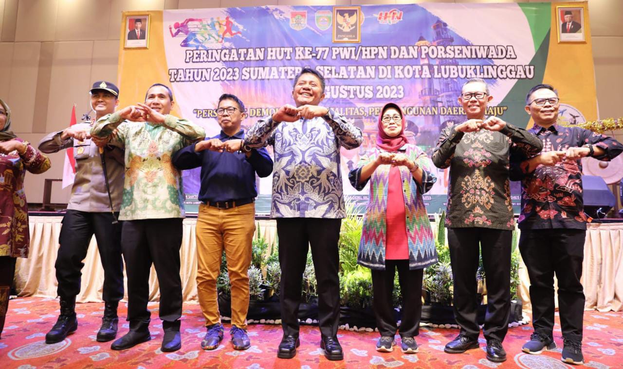 Sekdaprov Lampung Jadi Narasumber Peringatan HUT Ke-77 PWI/HPN dan Porseniwada di Sumatera Selatan