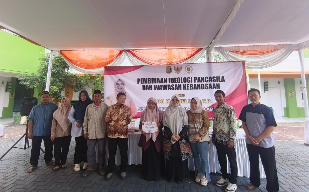 Yuni Karnelis Tekankan Pancasila dan Skill Digital bagi Masyarakat Sumur Putri