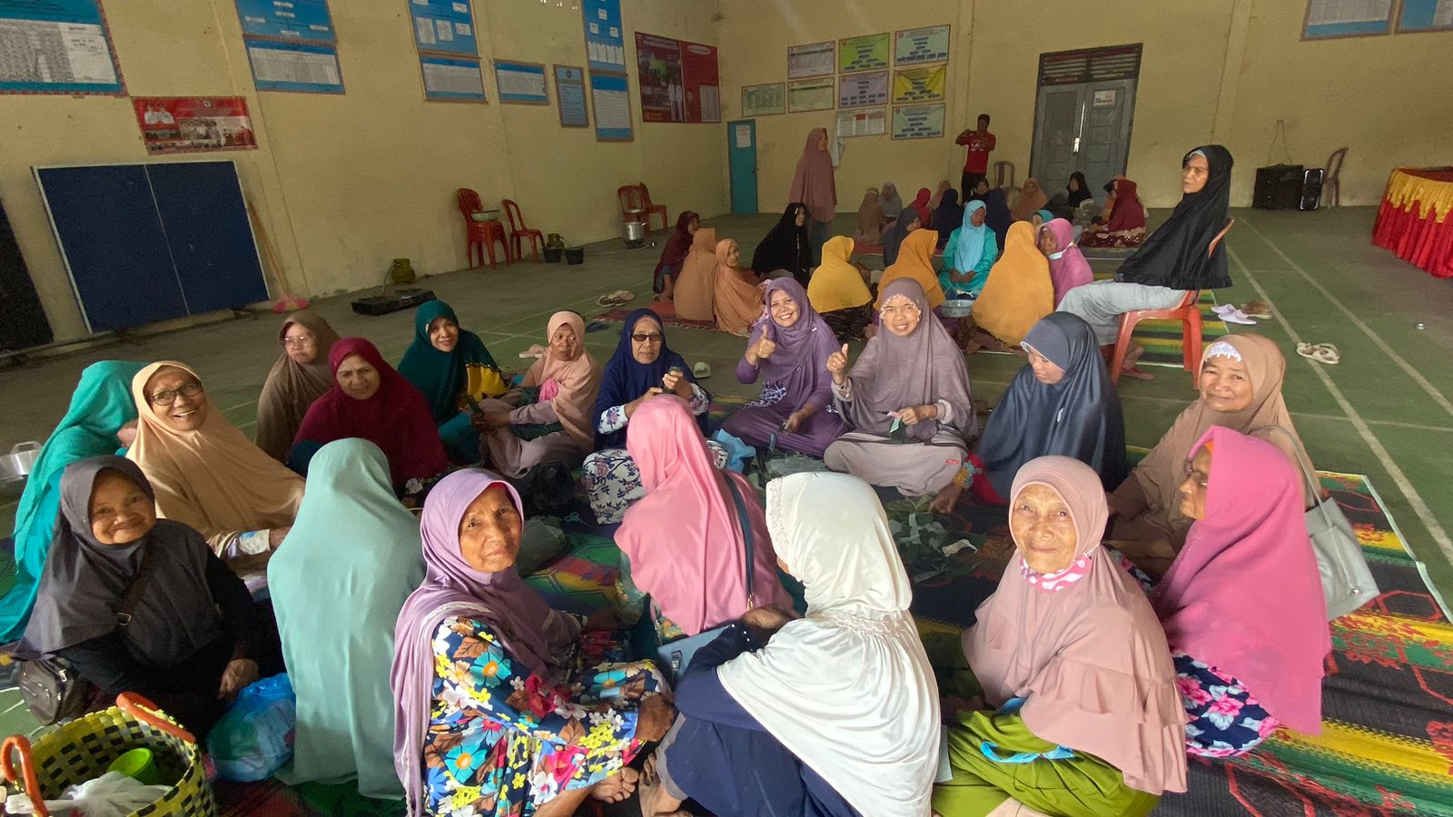 Life Skill Sekolah Lansia bersama PD Salimah Lampung Barat