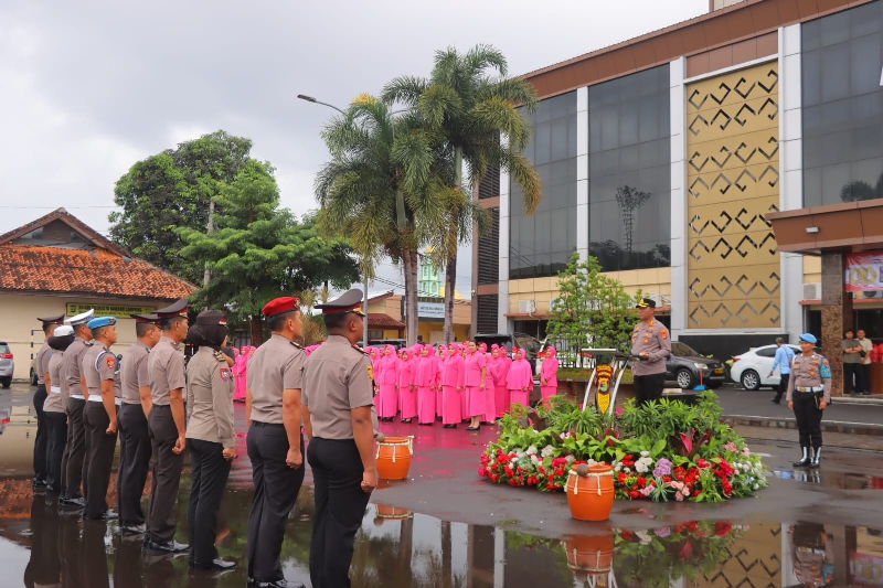Hari Bhayangkara ke-79, Sebanyak 93 Personil Polresta Bandar Lampung Naik Pangkat