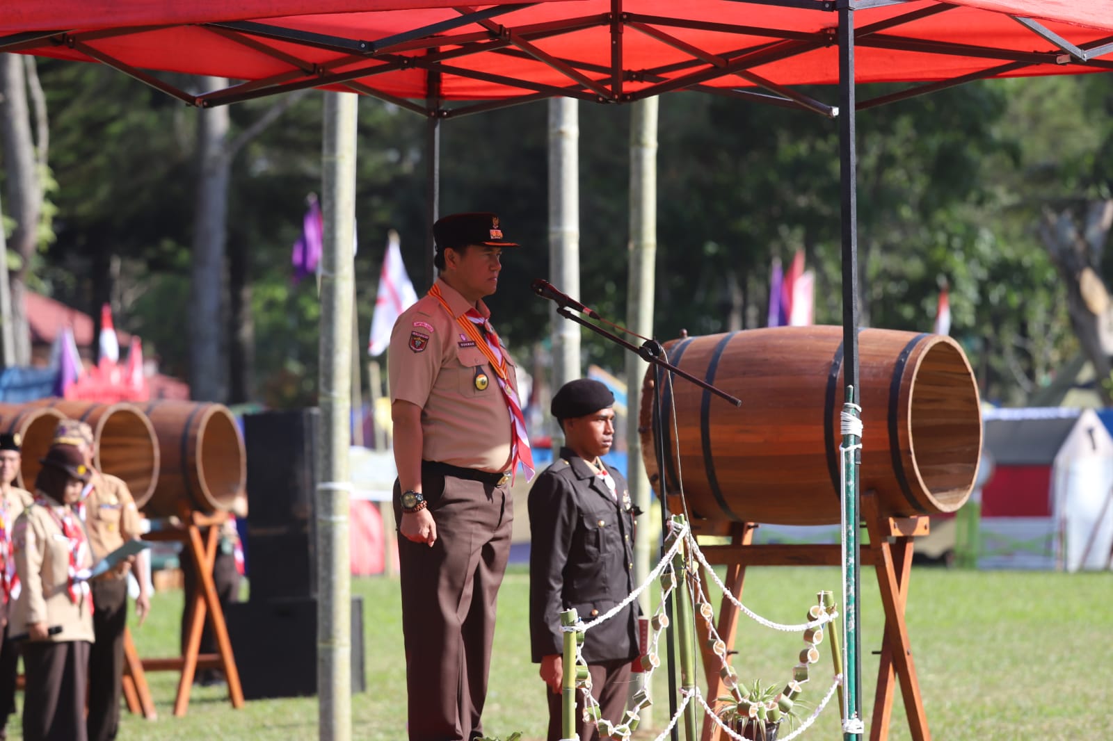 Buka Perkemahan, Pj Bupati Ajak Bangkitkan Generasi Muda Lampung Barat Menjadi Generasi yang Hebat