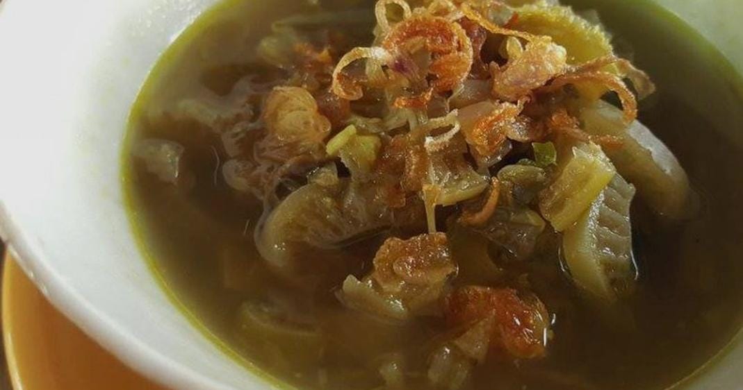 Jukut Ares: Sayur Tradisional Bali Berbahan Batang Pisang yang Kaya Makna