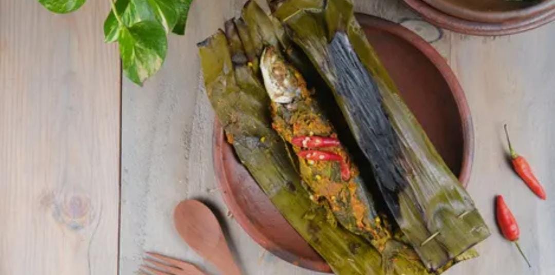 Lezat dan Gurih, Ini Keunikan Pepes Pindang Khas Jawa dan Madura
