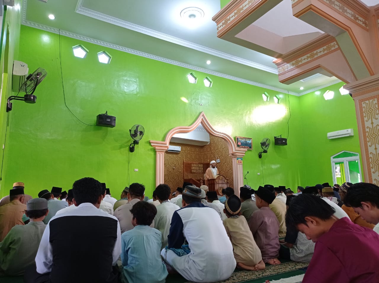 Warga Bukit Kemiling Permai Shalat Idul Adha di Masjid Al Islah Kemiling Permai