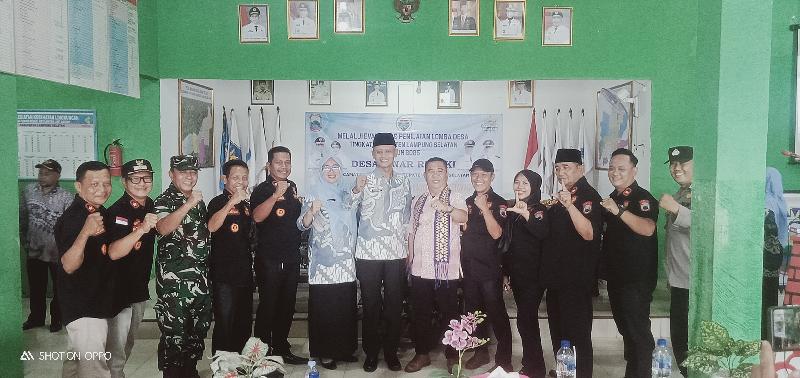 Tim Penilai Lomba Desa Kunjungi Desa Sinar Rejeki Kecamatan Jatiagung 