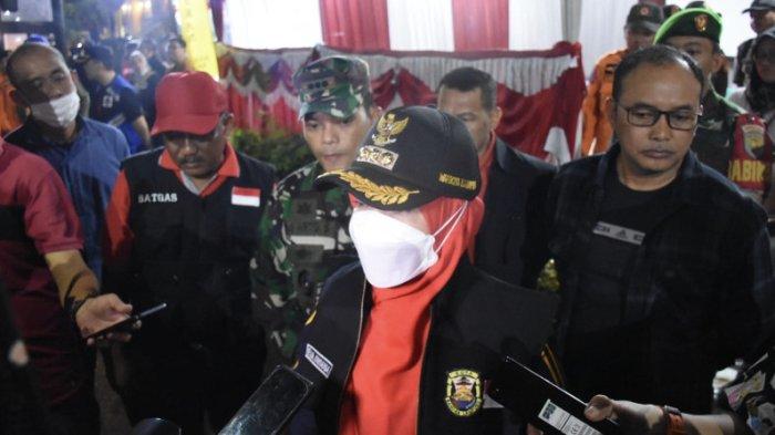 Walikota Bandar Lampung Eva Dwiana Shalat Idul Fitri di Stadion Mini Way Dadi