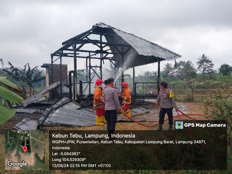 Ditinggal Panen Ikan Rumah Ludes Terbakar, Anak Nyaris Jadi Korban