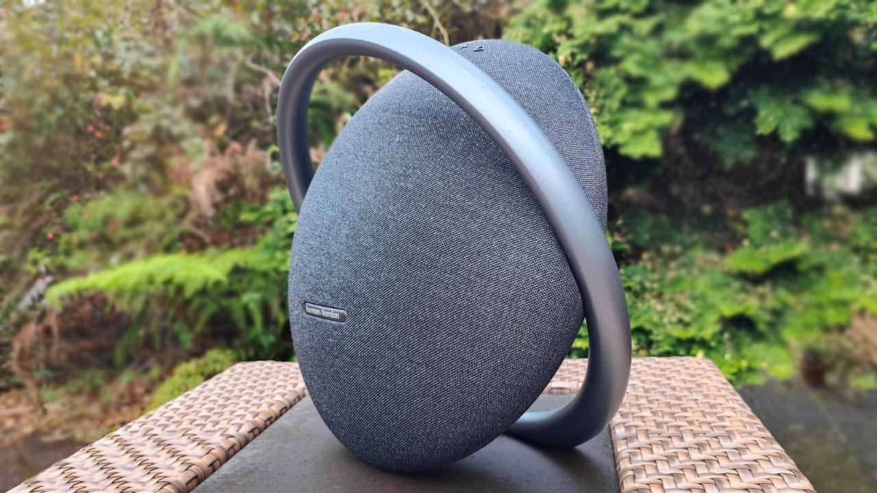 Harman Kardon Onyx Studio 7 Speaker Premium dengan Desain Ikonik dan Kualitas Suara Mengagumkan