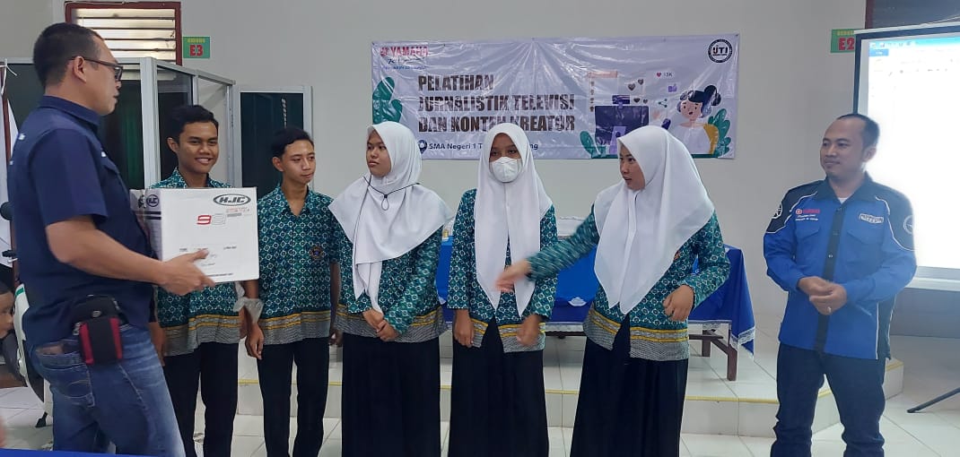 Manfaatkan Gawai, IJTI Lampung Latih Pelajar Jadi Jurnalis Warga