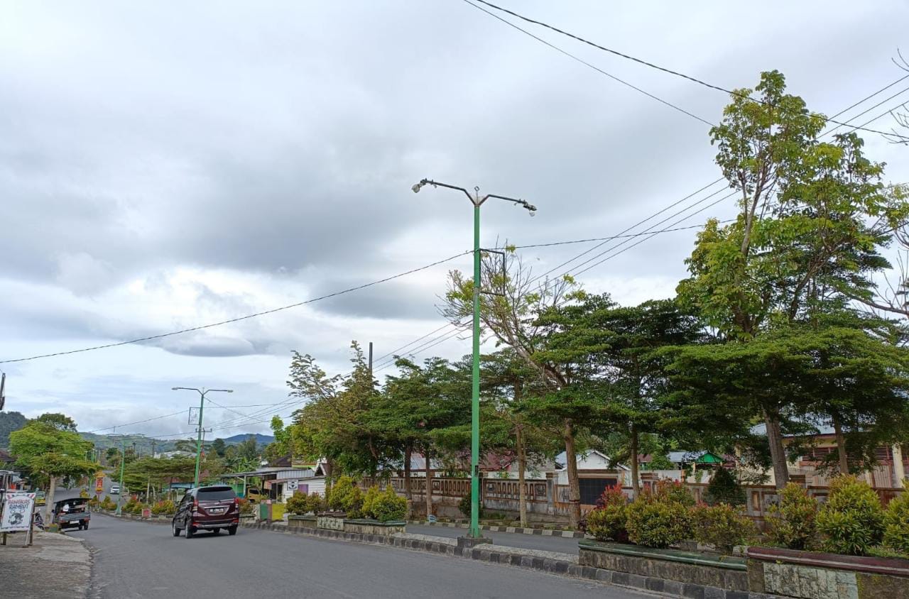 Ratusan Lampu Penerangan Rusak, DLH Hanya akan Perbaiki Median Dua Jalur