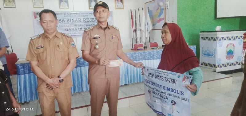 Pemdes Sinar Rezeki Realisasi BLT DD Kepada 45 KPM