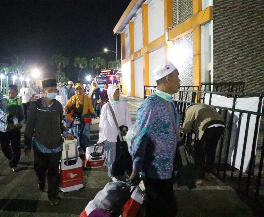 Sebanyak 101 Jamaah Haji Kloter Terakhir Tiba di Lampung 