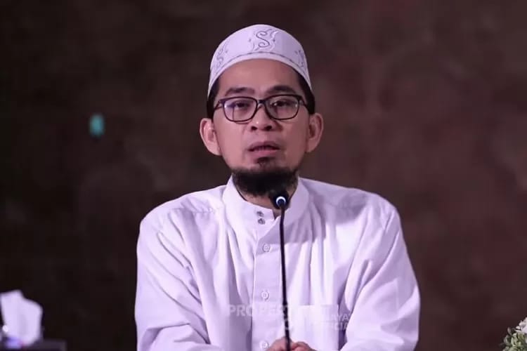 Ustadz Adi Hidayat : Untuk Para Laki-laki Amalkan Do'a Ini Agar Diperlancar Rezeki dan Hajatnya