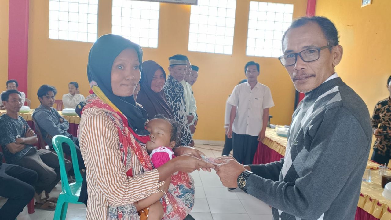 49 KPM Pekon Gedung Surian Terima BLT-DD Tahap I