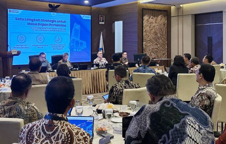 Komisaris Utama Pertamina Tekankan Sinergi Hadapi Tekanan Geopolitik