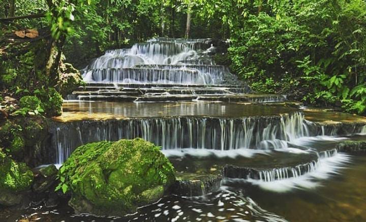 Pesona Air Terjun Semolon: Permata Tersembunyi di Jantung Kalimantan