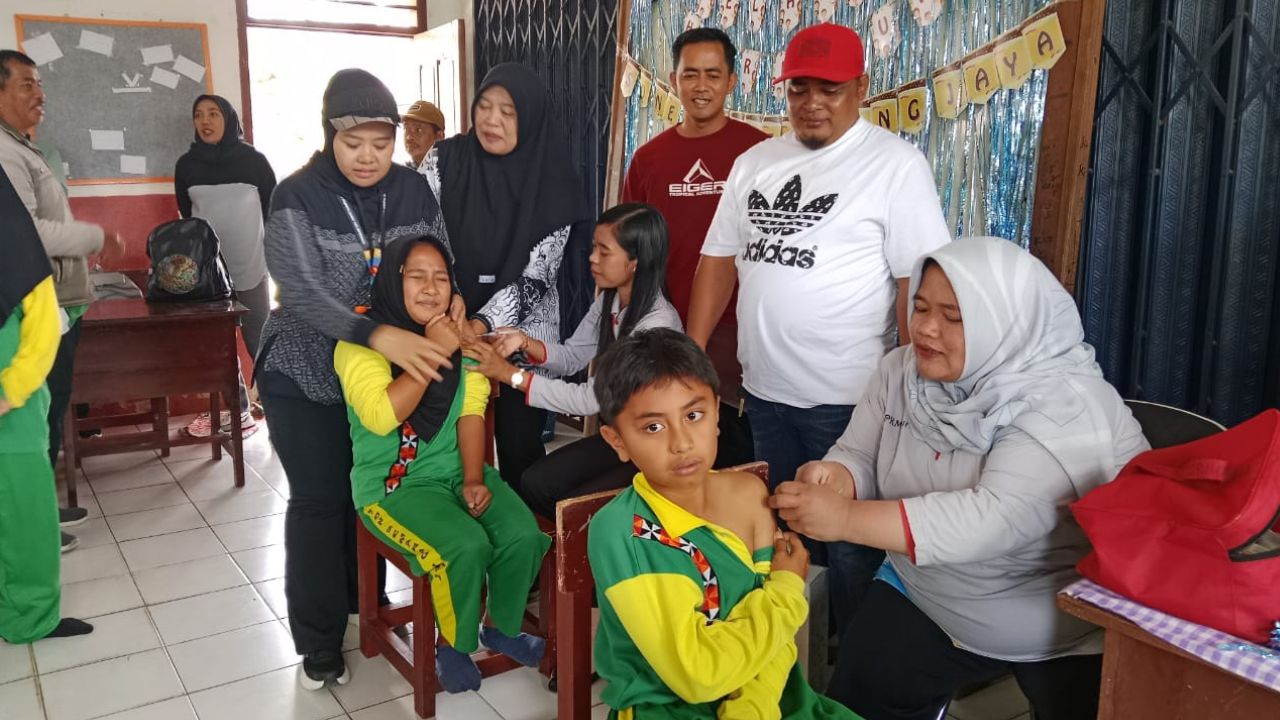 Legislator Prayitno Pantau Langsung Pelaksanaan BIAS di SDN 1 Gunung Terang