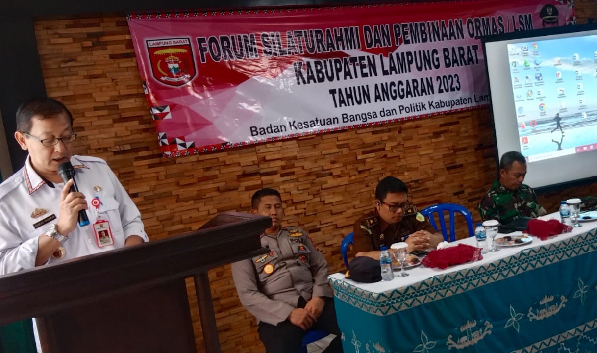 Bakesbangpol Lambar Gelar Forum Silaturahmi dan Pembinaan Ormas-LSM