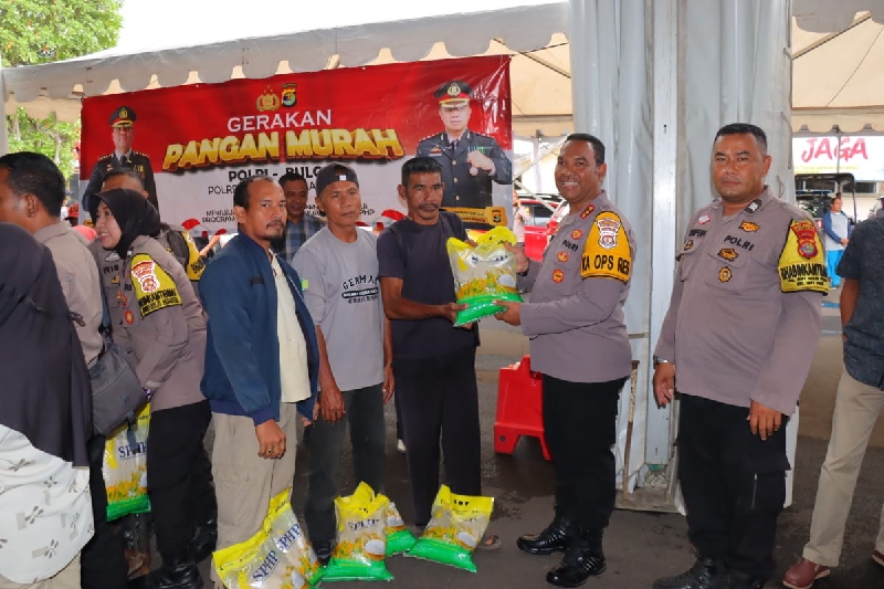 Polresta Bandar Lampung Salurkan 4,1 Ton Beras Murah, Ludes di Hari Pertama