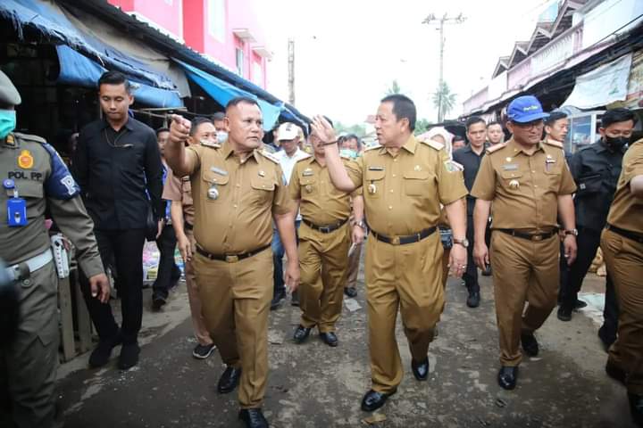 Jelang Kunjungan Presiden, Bupati Lamsel dan Gubernur Lampung Tinjau Pasar Natar dan Jalan Itera