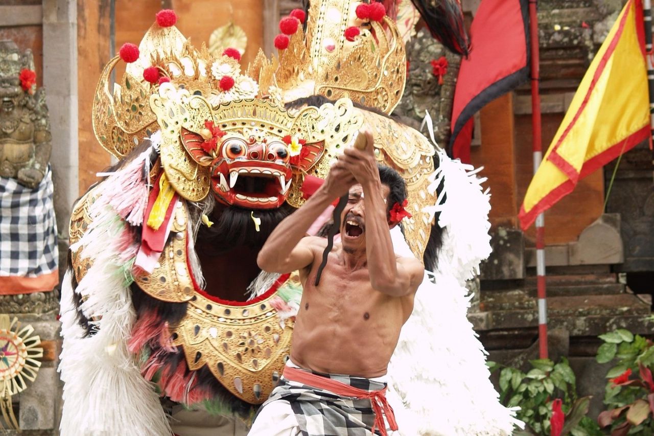 8 Tarian Bali Paling Terkenal: Sejarah dan Penciptanya