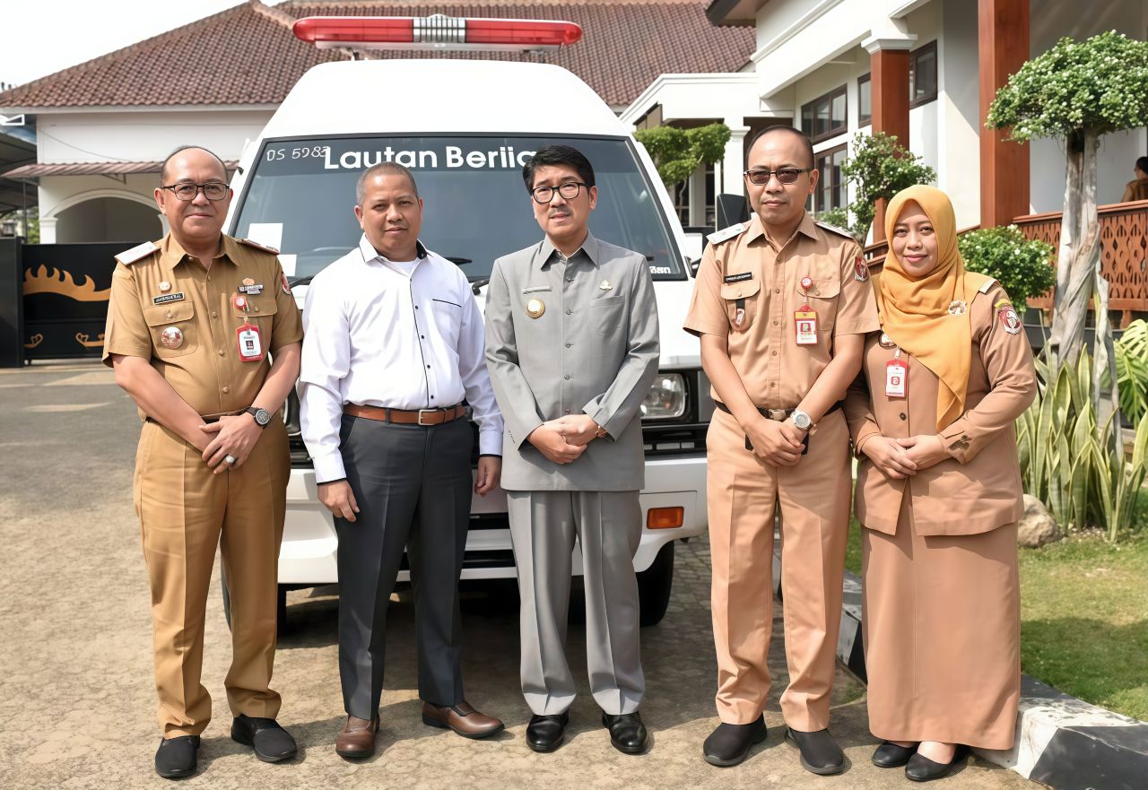 BPRS Syariah Kotabumi Bantu Ambulans untuk Puskesmas Mider