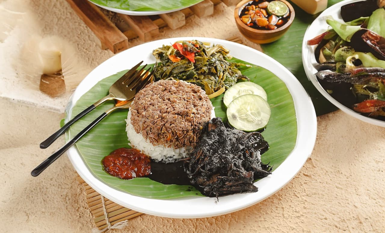 Gurihnya Sego Megono, Warisan Kuliner dari Tanah Pekalongan