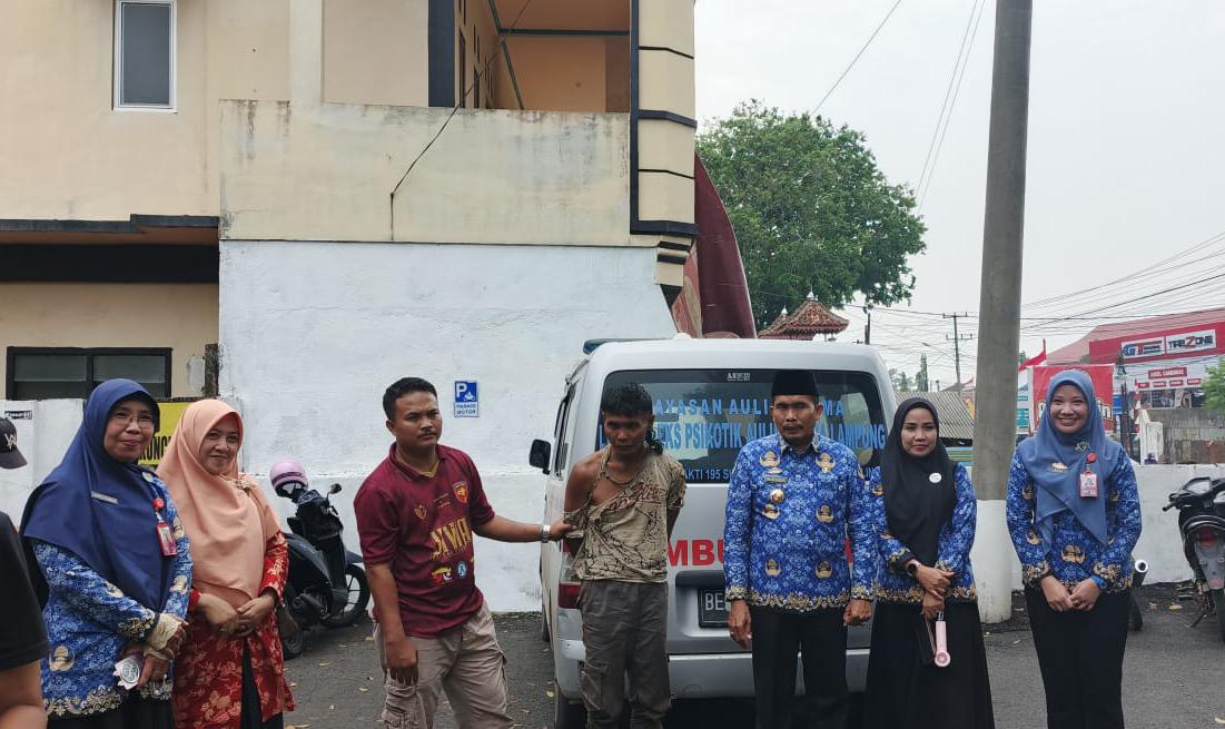 Dinsos Lampung Utara Bersama Yayasan Aulia Rahma Tangani Gepeng dan ODGJ