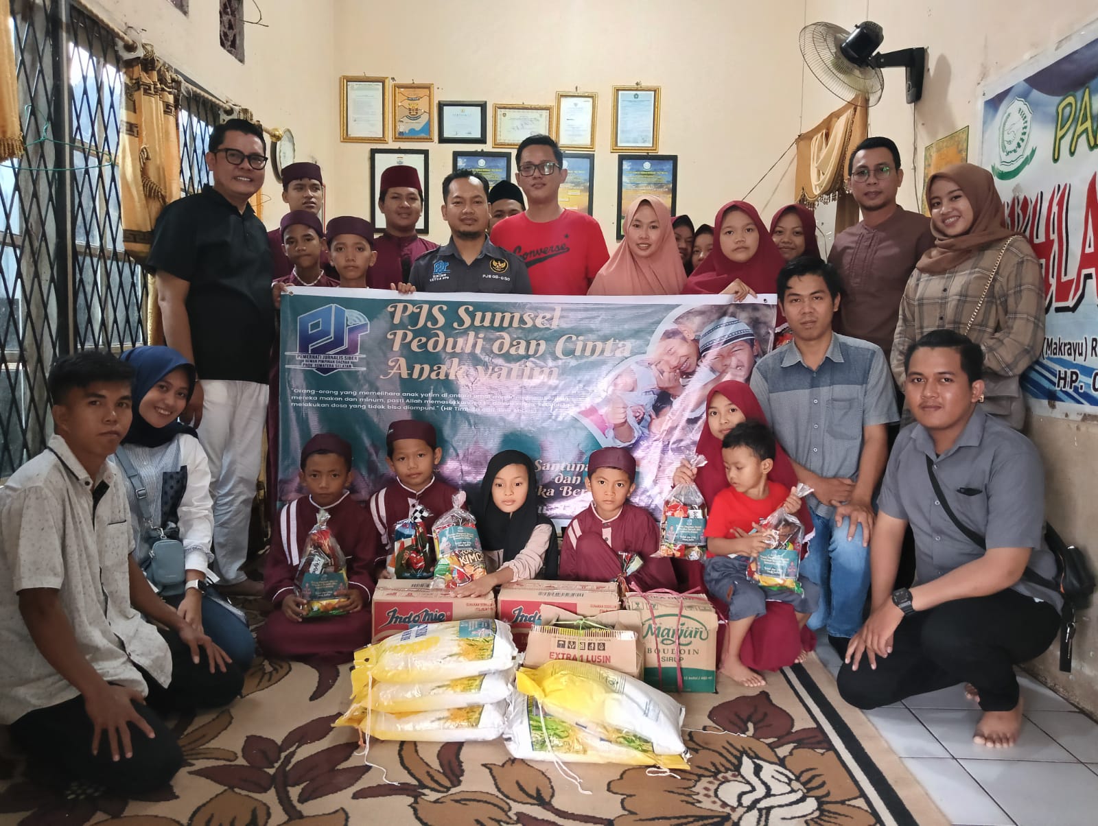 PJS Sumsel Berbagi Keberkahan Bersama Anak Panti Asuhan Ikhlas Berbagi Palembang