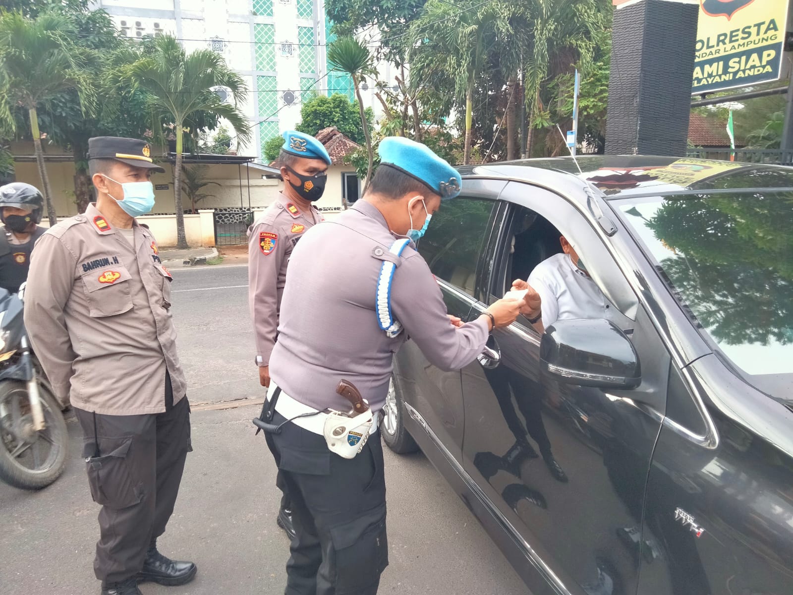 Propam Polresta Bandar Lampung Razia Kendaraan Personil   
