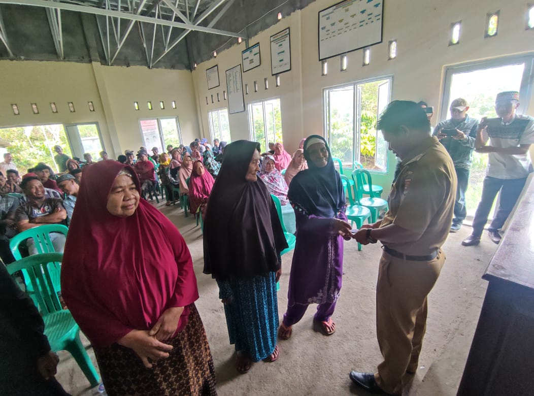 Cairkan BLT-DD, Gunadi Ingatkan KPM Manfaatkan Bantuan Sebaik Mungkin