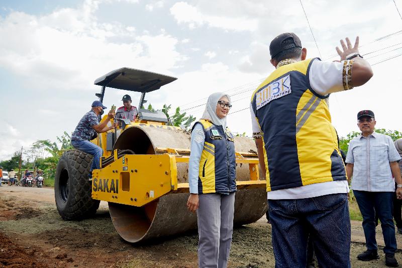 Lampung Percepat Pembangunan Infrastruktur, Wagub Jihan Lakukan Groundbreaking Ruas Gedongtataan-Kedondong