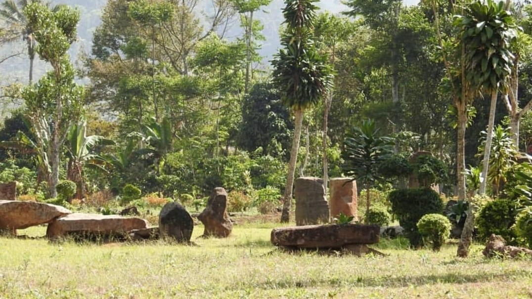 Situs Batu Berak: Jejak Megalitik Prasejarah di Lampung Barat