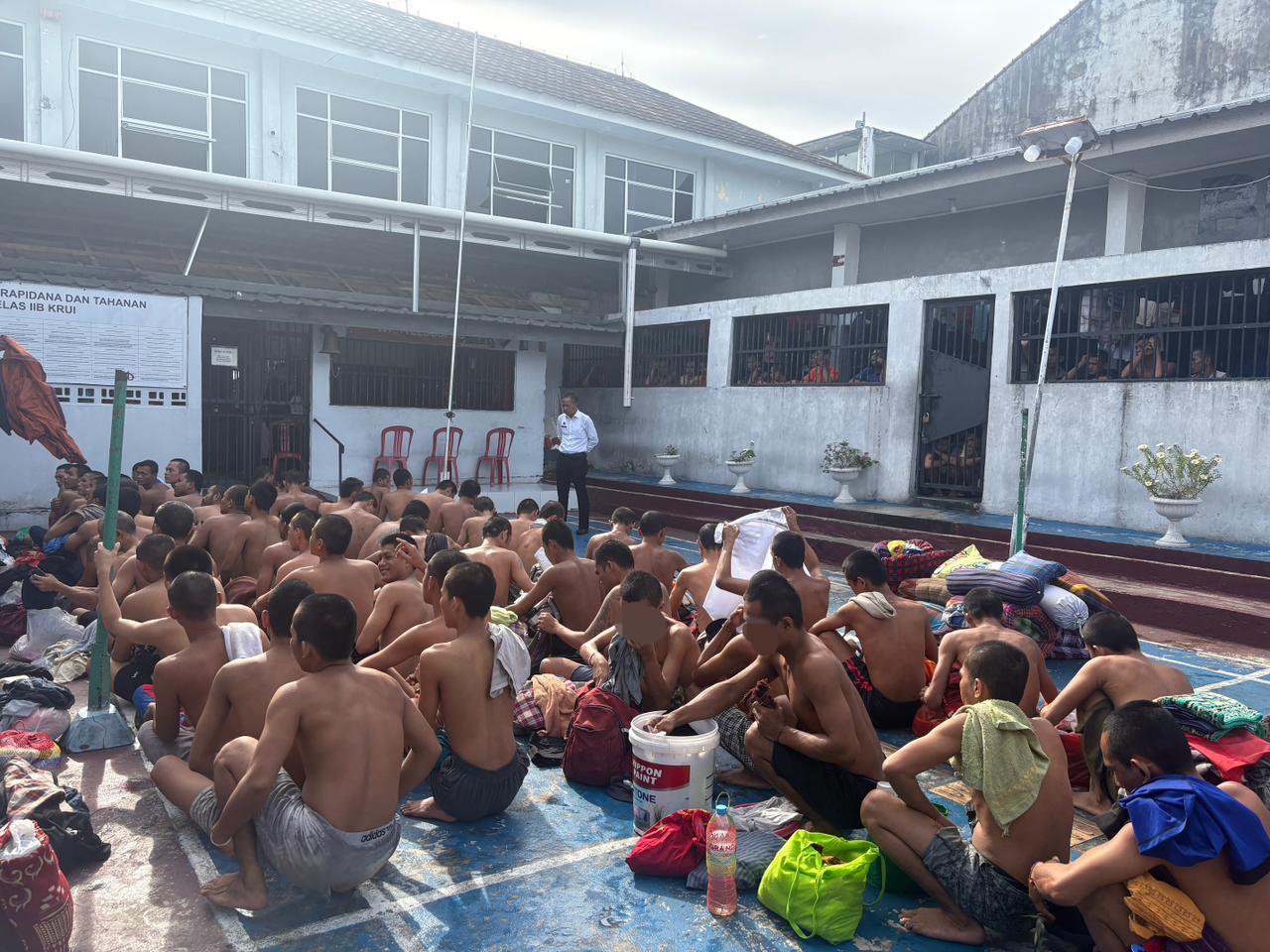 Perketat Disiplin Hunian, Rutan Krui Gelar Salam Pemasyarakatan dan Razia Barang Berlebih