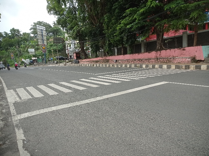 Dishub Bandar Lampung Perbaiki 1.900 Meter Persegi Marka Jalan di 2025