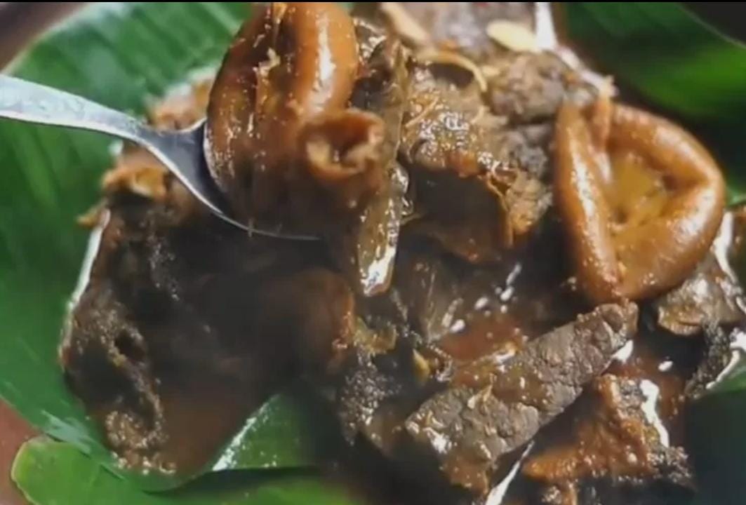 Momoh Tersenit, Jajanan Tradisional Khas Jepara yang Gurih dan Sarat Makna