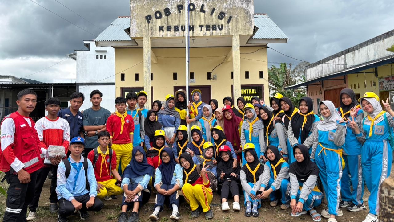 Relawan PMR Kebun Tebu Galang Dana untuk Korban Bencana Aceh, Medan, dan Padang