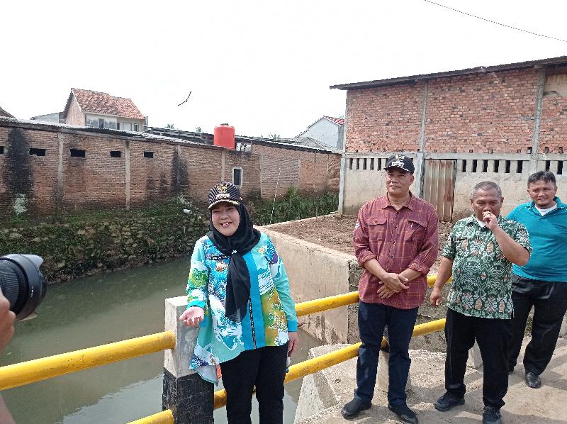 Wali Kota Bandar Lampung Tinjau Titik Banjir dan Janji Perbaikan Secepatnya