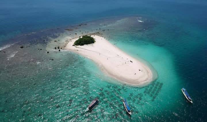 Pulau Badul, Surga Bawah Laut di Ujung Kulon