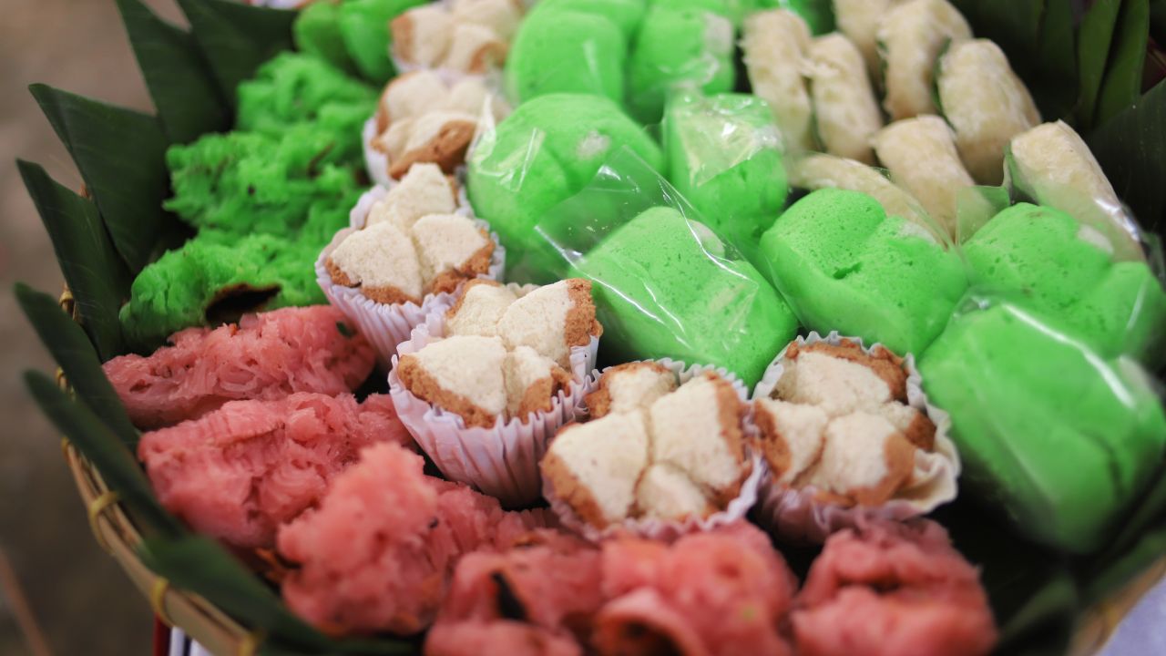 Peluang Bisnis Jajanan Tradisional: Cocok untuk Pemula dan Ibu Rumah Tangga