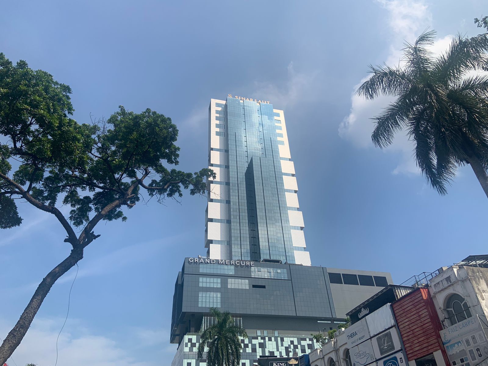 GRANAT Desak Pemkot Bandar Lampung Tutup Karaoke Astronom Grand Mercure