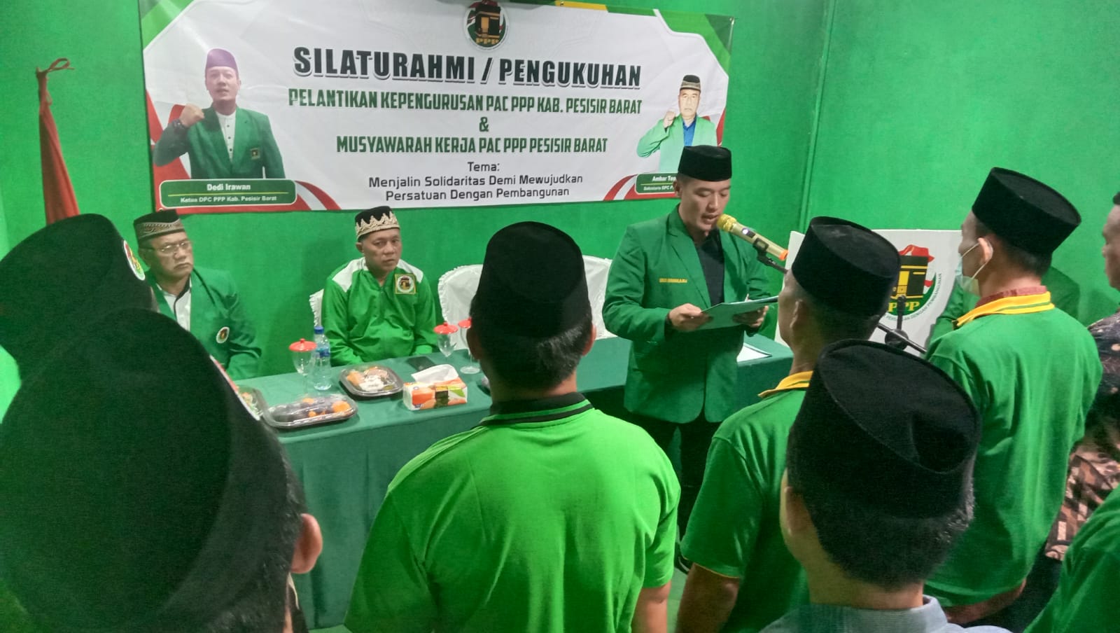 Dedi Irawan Lantik Seluruh PAC PPP se-Kabupaten Pesbar