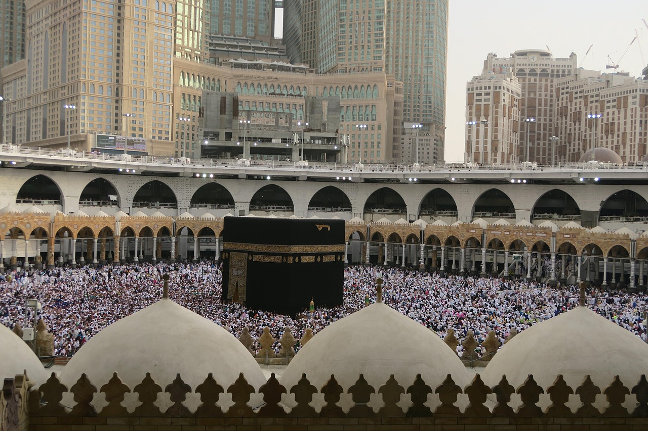 Mengungkap Keajaiban Ka'bah, Rumah Allah di Bumi